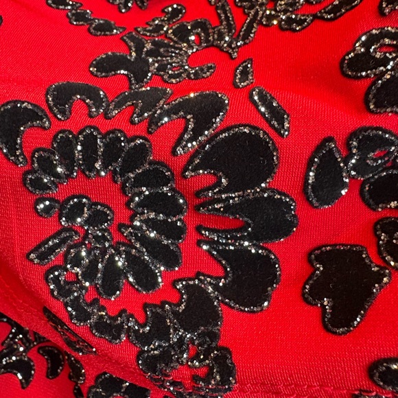 WOW !!! NWT - STUNNING EVENING TOP- OFF THE SHOULDER HOT !!  Stretch  L - Picture 15 of 16